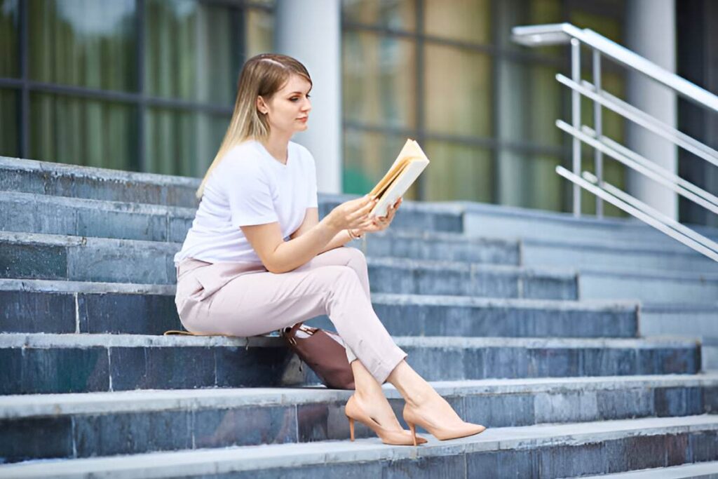 Building Confidence and Emotional Resilience Through E-Books