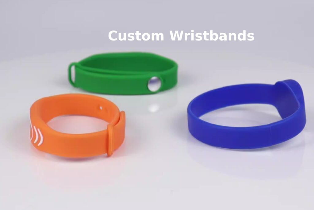 How Custom Wristbands Help Event Planners Control Access and Prevent Trespassing